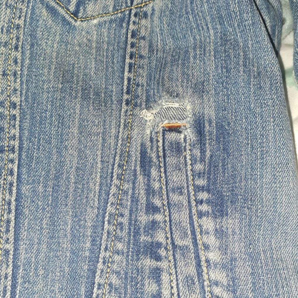 GAP Stretch Denim Jacket Women’s L Medium Wash Distressed Cotton Blend - Picture 10 of 10